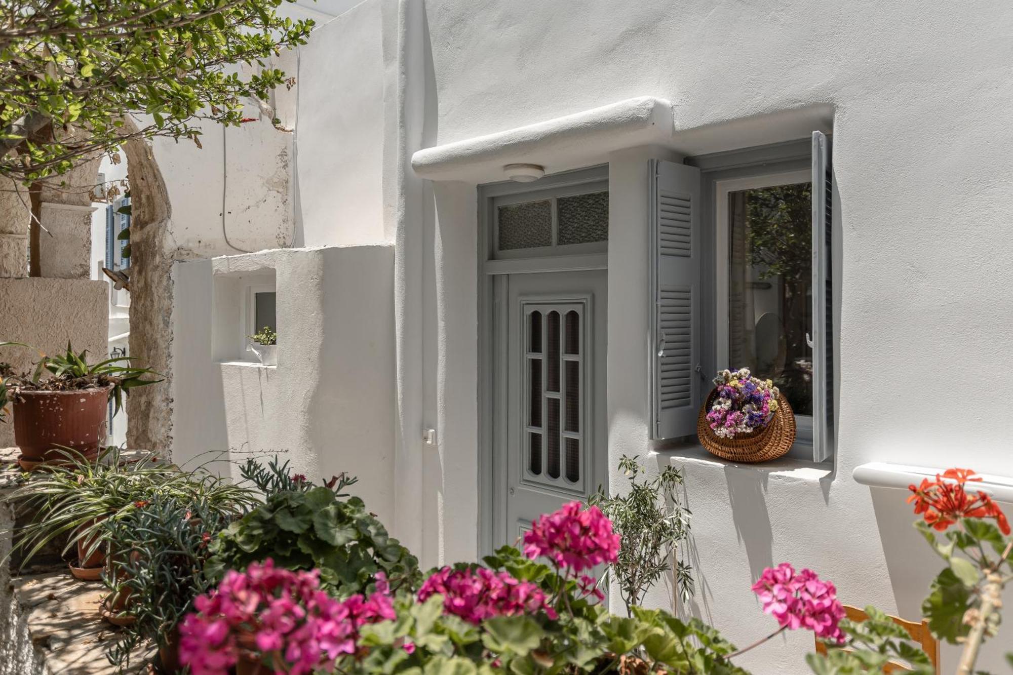 Venetian Suites III Naxos City Екстериор снимка